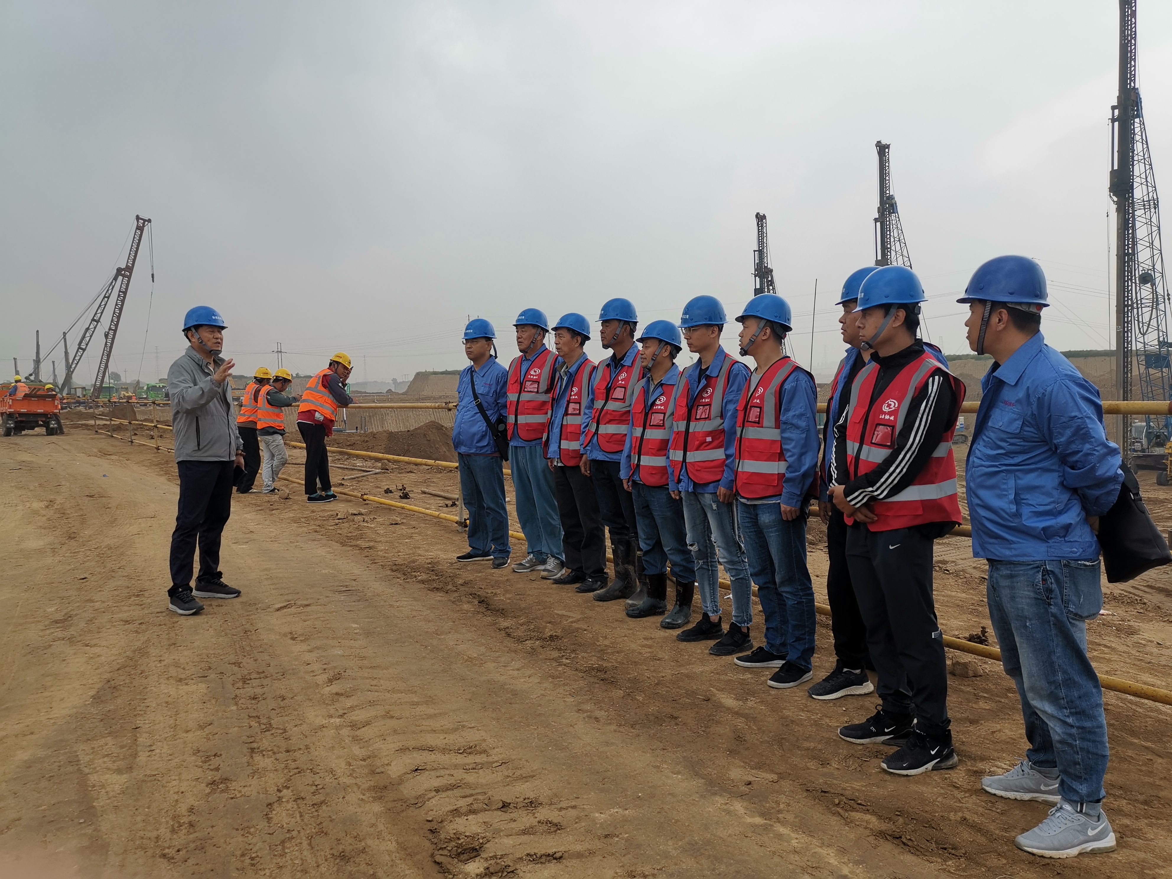 刘景林总经理到阳曲污水处理厂项目进行检查指导